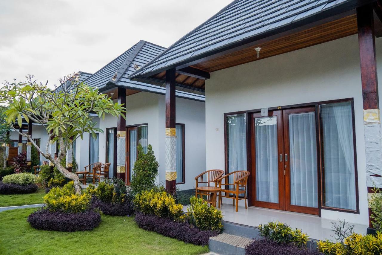 Hotel WK Gamat Garden by WizZeLa Toyapakeh Exterior foto
